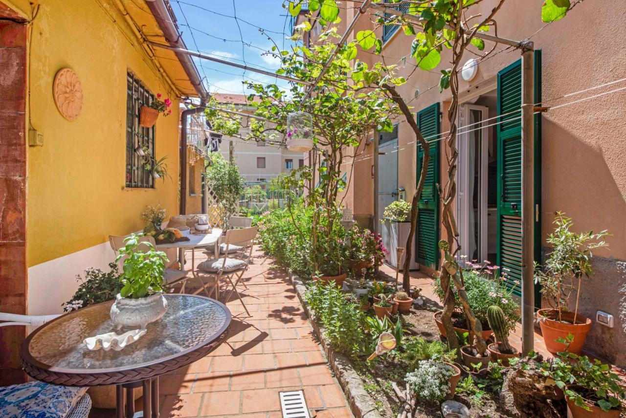 Ferienwohnung Un'Oasi Al Mare Moneglia Exterior foto